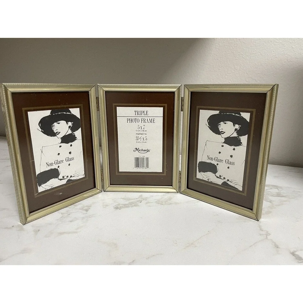 Vintage Tri-Fold 3 Picture Frame Ornate Gold Tone Hinged Metal Triple 5 X 7  NOS